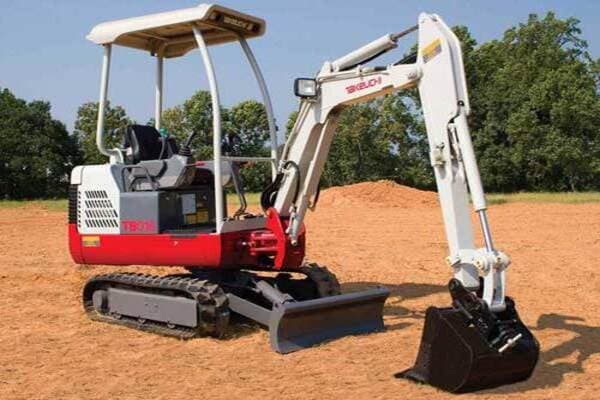 Bagr: Takeuchi TB 016